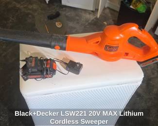 Black Decker LSW V MAX Lithium Cordless Sweeper