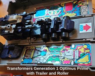 Transformers Generation Optimus Prime with Trailer and Roller fourth image