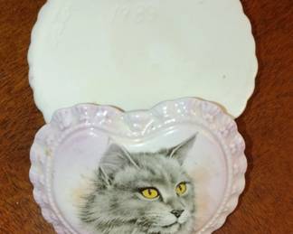 HeartShaped Trinket Box with Cat Portrait,