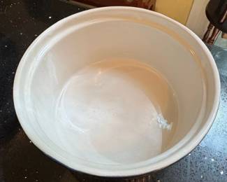 WCL Made in China Blue Fluted Ceramic Casserole Dish second image