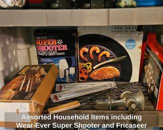 Assorted Household Items including WearEver Super Shooter and Fricaseer Stove Top Grill second image