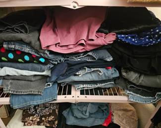 Ladies jeans, pants and leggings