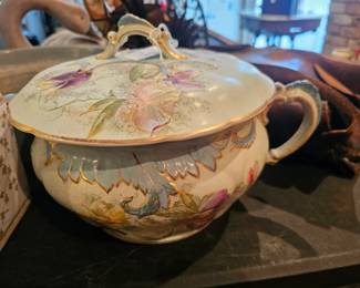 Antique hand-painted Satsuma Moriage porcelain tureen with lid and handles.