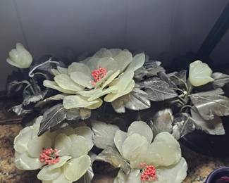 Stone and jade flowers