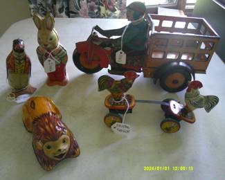 Tin Toys    Marx  and Chein