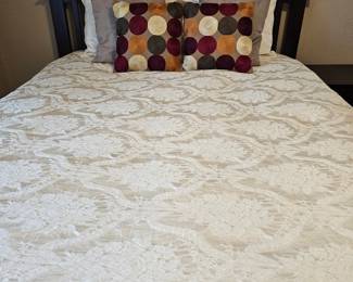 Lot #126 - Queen Ivory Damask Goose Down Cotton Comforter With Pillow Shams & Additional Decorative Pillows