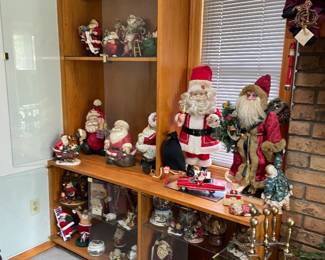 I have lost count of the Santa's.....but well over 200