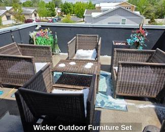 Wicker Outdoor Furniture Set