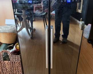 Wine Enthusiast Dual Zone Wine Cooler