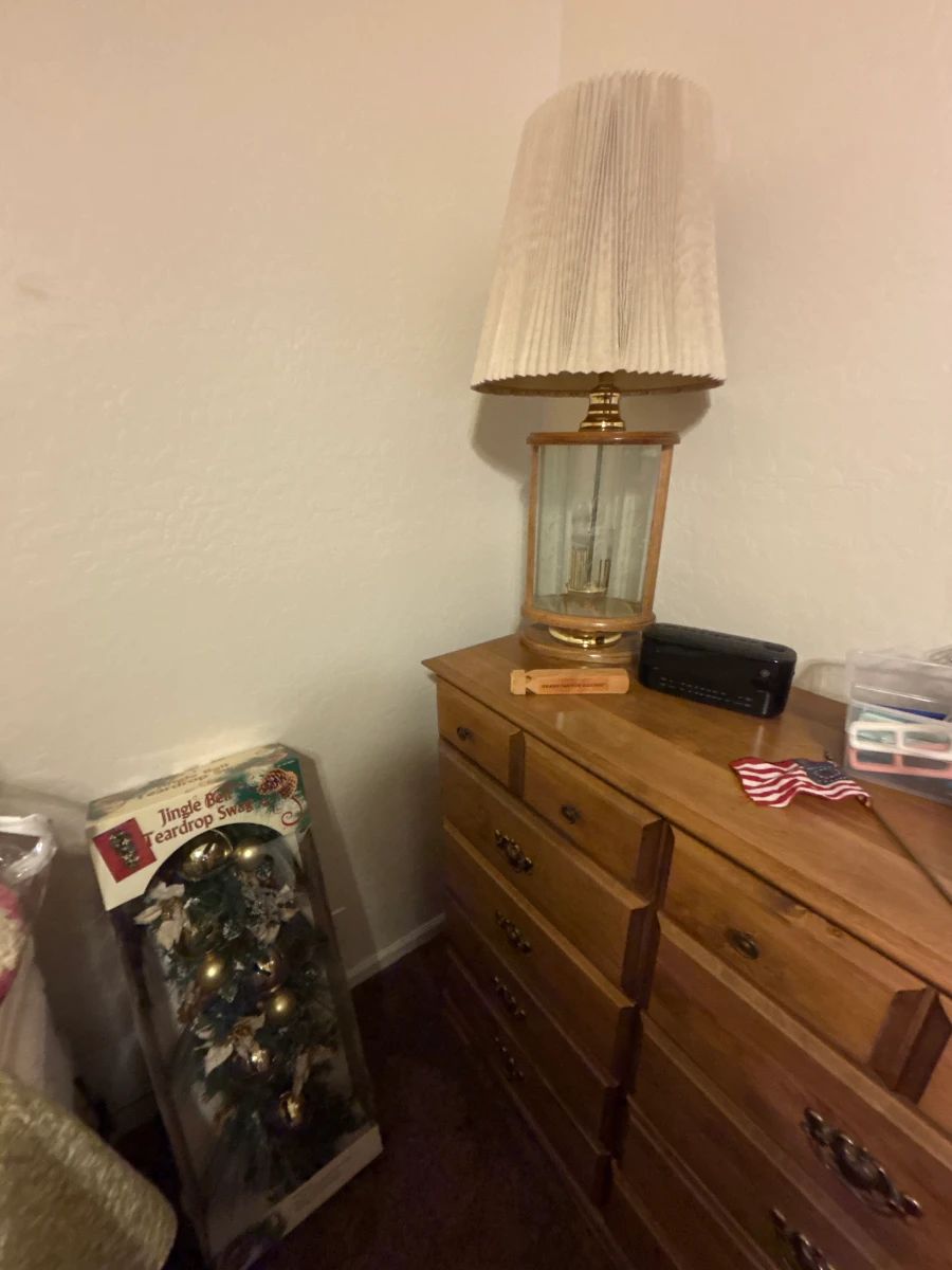 Dresser
