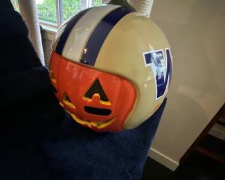 University of Washington ceramic pumpkin