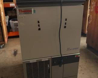 Thermo Scientific ULT-350 Revo Elite Series Ultra Low Temp Laboratory Freezer -86°C