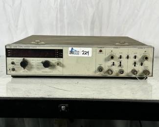 HP 5328A Universal Counter