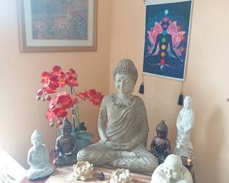 The many buddhas