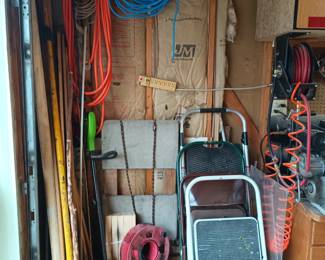 Ladders, cords and hoses