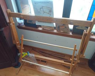 Embroidery stand