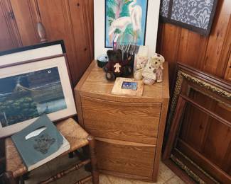 Small Oak 2 drawer Filing Cabinet