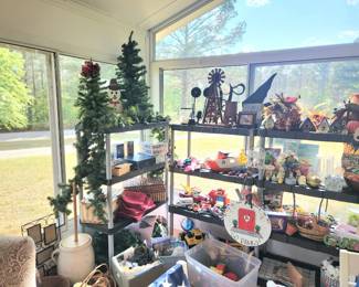 Lots of fun nice Chritmas & other holiday decor!