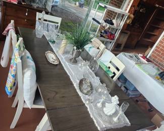 Farm House Draw- Leaf table