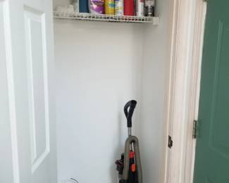 Household suppiies & vacuum cleaner