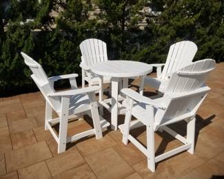 Polywood and other resin patio furniture