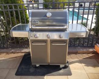Weber gas grill