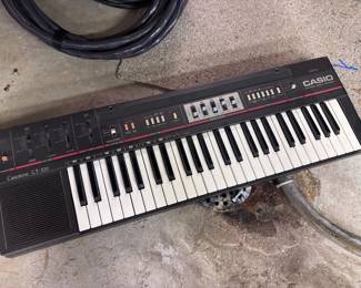 Casio keyboard- w/ no power cord 