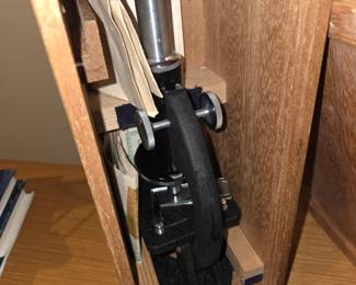 Microscope
