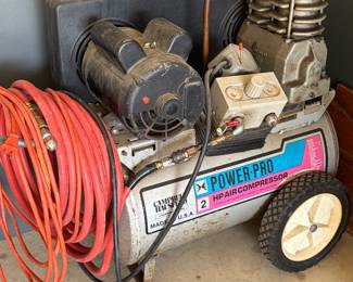 AIR COMPRESSOR