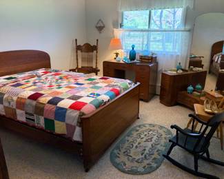 VINTAGE WOODEN  BEDROOM ALL SOLD SEPARATELY
