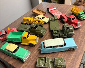 VINTAGE TOYS