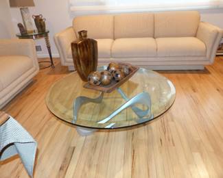  Modern round glass top abstract chrome base coffee table, bric-a-brac