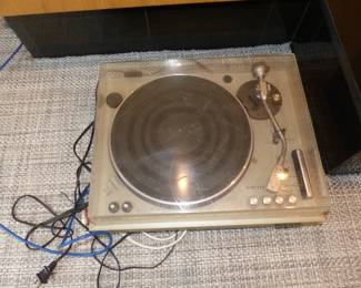 Turn table