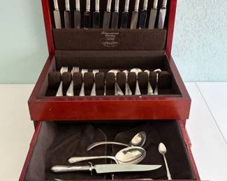 1 InternationalSterlingSilverFlatwareFor10People68Pieces