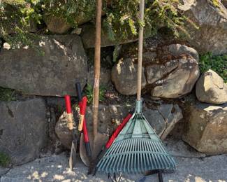 127 OutdoorGardenTools