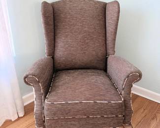 19 BurrisWingbackReclinerChairwFootrest1989USAMade