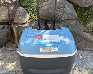 83 IglooMaxcoldIslandBreezeCooler