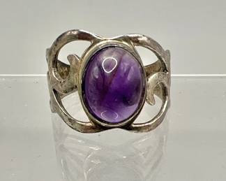 Sterling Silver Amethyst Cabochon Jewelry — Ring Size 7 1/2