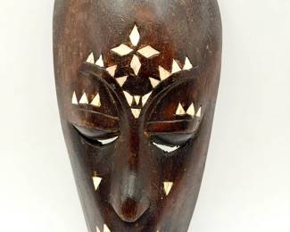 Mask with Inlays