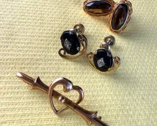Collectible Costume Jewelry