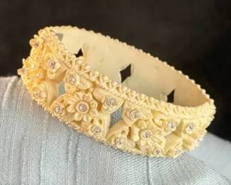 Collectible Costume Jewelry