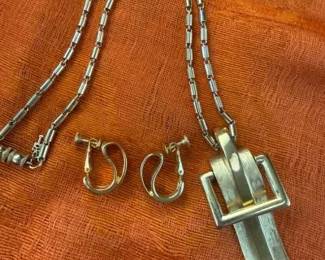 Collectible Costume Jewelry