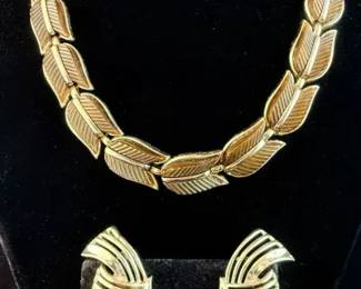 Collectible Costume Jewelry
