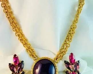 Collectible Costume Jewelry