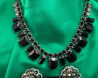 Collectible Costume Jewelry