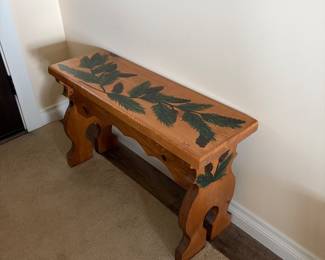 ENTRY BENCH