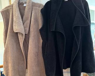 Many styles and sizes Mostly Women’s 16-18 Men’s XXL