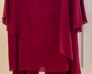 Many styles and sizes Mostly Women’s 16-18 Men’s XXL
