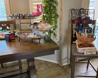 Please join Roman and Company for a Mother’s Day weekend residential estate tag sale on Saturday, May 9, 2026 8A-2P and Sunday, May 10, 2026 9A-2P at 14418 Miguel Terrazas Drive, EPTX 79938 (East side). Items include: 2 LR sets, 2 DR sets, multiple bedroom sets, housewares, decor, holiday items, jewelry, Kimball Queen Anne style piano, laptops, clothes, shoes, electric wheelchair, yard and garden items and more!  Celebrate Mother’s Day weekend with us! Free ROCO Bucks for the first 20 Moms!  Images available at www.rocoestatesales.com    WHERE: 14418 Miguel Terrazas Drive, EPTX 79938 WHEN: SAT 05/09/26 8A-2P and SUN 05/10/26 9A-2P  No prices offered prior to sale date.&nbsp;  Please bring assistance to load large and/or heavy items.  Credit cards accepted with minimum $20.00 purchase.  We look forward to seeing you at the sale!