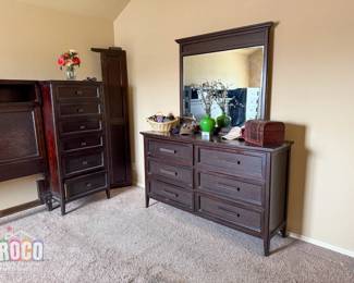 Please join Roman and Company for a Mother’s Day weekend residential estate tag sale on Saturday, May 9, 2026 8A-2P and Sunday, May 10, 2026 9A-2P at 14418 Miguel Terrazas Drive, EPTX 79938 (East side). Items include: 2 LR sets, 2 DR sets, multiple bedroom sets, housewares, decor, holiday items, jewelry, Kimball Queen Anne style piano, laptops, clothes, shoes, electric wheelchair, yard and garden items and more!  Celebrate Mother’s Day weekend with us! Free ROCO Bucks for the first 20 Moms!  Images available at www.rocoestatesales.com    WHERE: 14418 Miguel Terrazas Drive, EPTX 79938 WHEN: SAT 05/09/26 8A-2P and SUN 05/10/26 9A-2P  No prices offered prior to sale date.&nbsp;  Please bring assistance to load large and/or heavy items.  Credit cards accepted with minimum $20.00 purchase.  We look forward to seeing you at the sale!